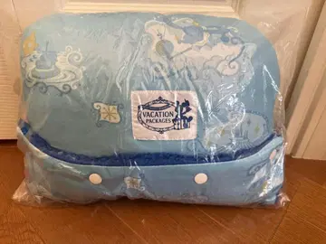 VACATION PACKAGES 바다 테마 쿠션