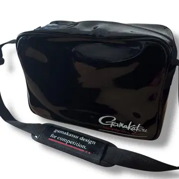 가마가츠 에나멜 숄더백 블랙 낚시