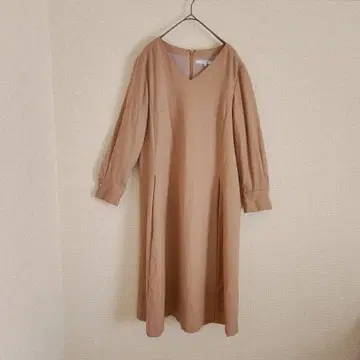 [ UNTITLED ] 베이지 긴팔 티셔츠 원피스/사이즈 2