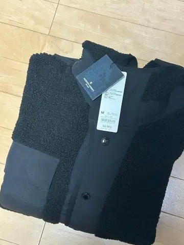 GU 엔지니어드 가먼츠 보아 플리스 스냅 후드티 M 블랙