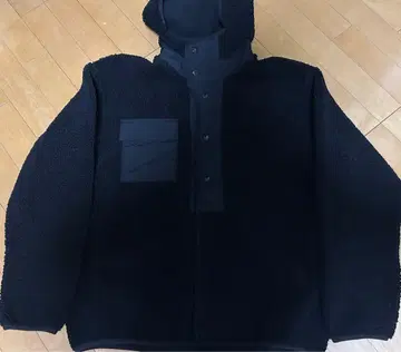 GU 엔지니어드 가먼츠 보아 플리스 스냅 후드티 M 블랙