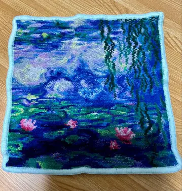 페이러 손수건 짙은 블루 네이비 계열 회화 패턴 중고