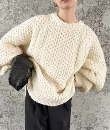 오버 사이즈 허니콤 니트 / select MOCA by son