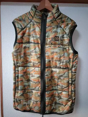 66 노스 플리마켓 베스트 L 오렌지 카모