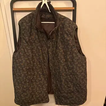 BEAMS PLUS / 지오메트릭 프린트 밀리터리 퍼프 베스트