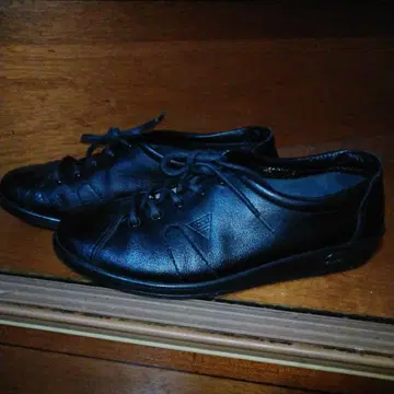 ecco 에코 레더 스니커즈 컴포트 레이스업 블랙 23cm