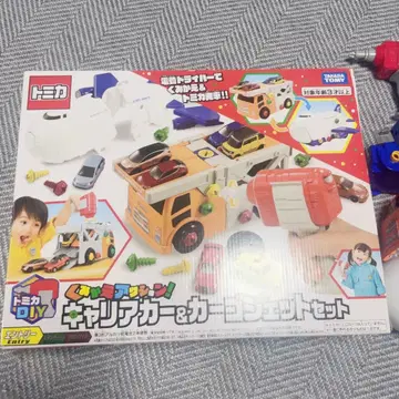 토미카 토미카DIY 조립 액션 커리어카&카고 제트 세트