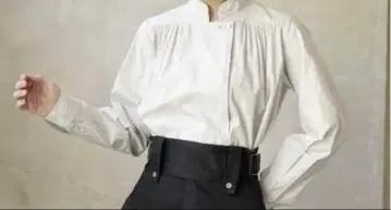 foufou 더 뮤지엄 유니폼 셔츠