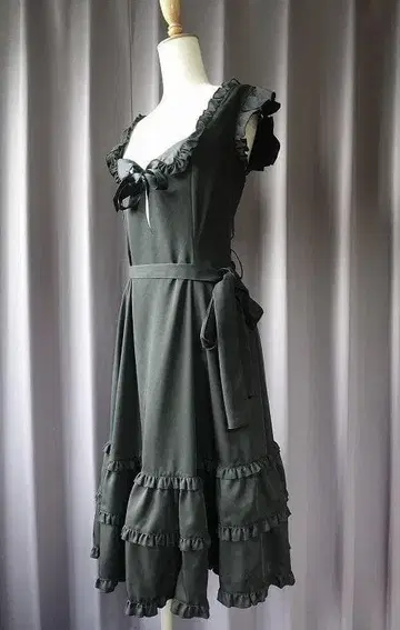 METAMORPHOSE 원피스