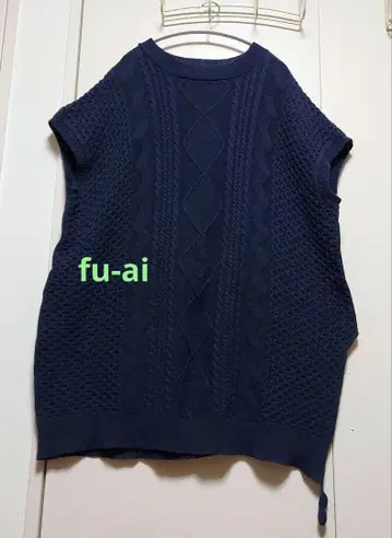 fu-ai 드럭 스토어즈  니트 베스트