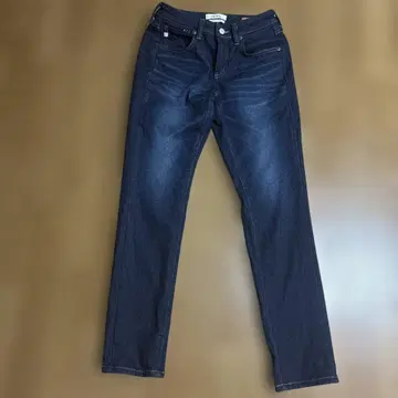 썸씽 BODY FIRE 테이퍼드 데님 웜 팬츠 사이즈 26