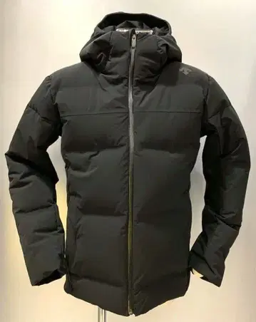 데상트 심리스 다운 블랙 LL 사이즈 남성용