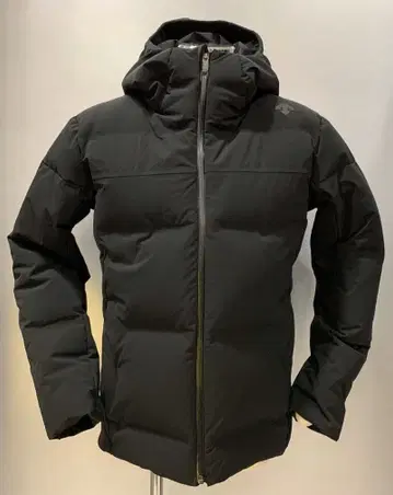 데상트 심리스 다운 블랙 LL 사이즈 남성용