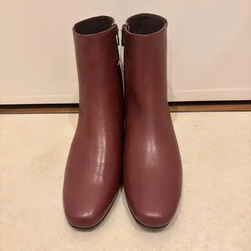 미사용 새상품 천연 가죽 LuLuca step 숏부츠 24cm