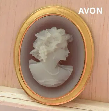 AVON 여성 옆모습 브로치 골드