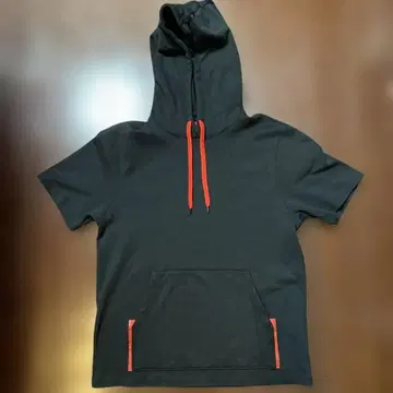 HUGO 블랙 후드 부착 후드티