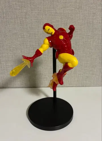 아이언맨 MARVEL ACT/CUT 프리미엄 피규어