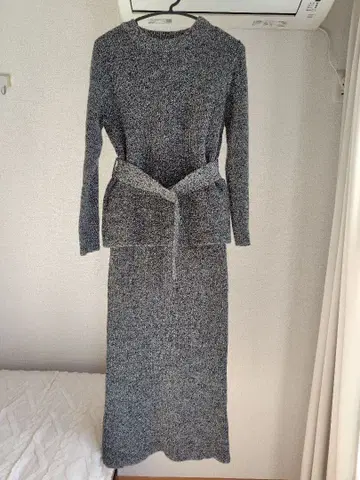 미라 오웬 니트 셋업 벨트 울 100% 사이즈 1 그레이 계열