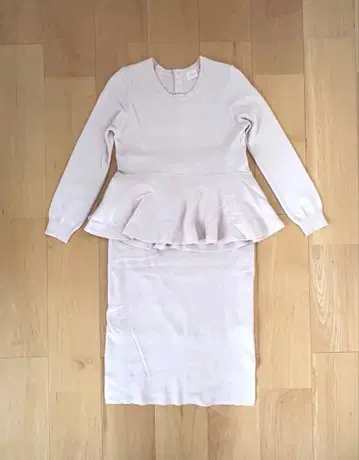 LialaxPG 에코베로 플레어 페플럼 니트 스커트 셋업