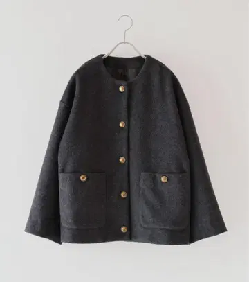 골드 버튼 울 샤기 코트