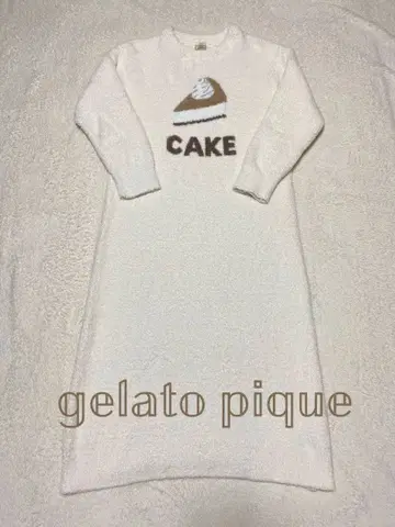 새상품급 젤라또피케 케이크 패턴 룸웨어 원피스 아이보리 모찌후와
