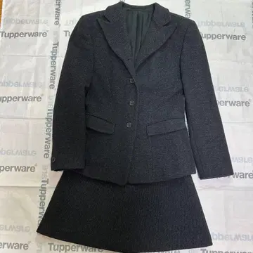 K.T 재킷&스커트 수트 키요코 타카세