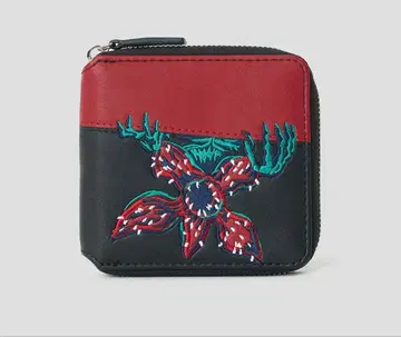 기묘한 이야기 접이식 지갑 미사용 새상품 상자 얼룩 있음