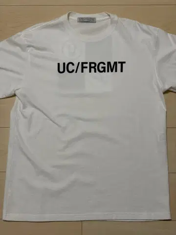 UC/FRGMT 화이트 셔츠