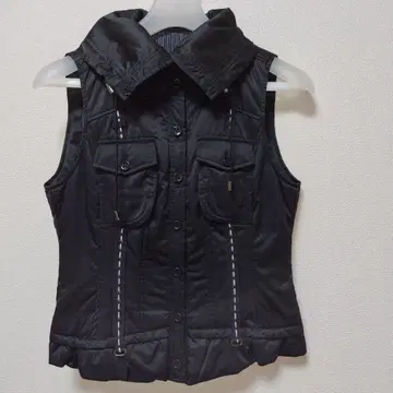 월드 UNAPARTE 블랙 슬리브리스 베스트