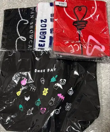 TWICE 굿즈 묶음 판매