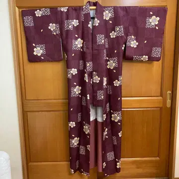 울 기모노 보라색 벚꽃