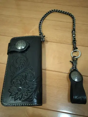 FUNNY 장지갑 중고품