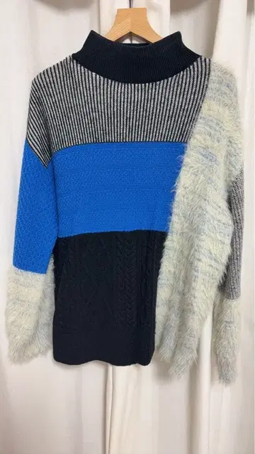 ROSE BUD 다색 스웨터 F 사이즈