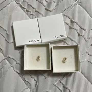 BLOOM 스터드 귀걸이 2세트