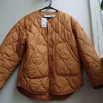 새상품 유나이티드 애로우즈 라이트 다운