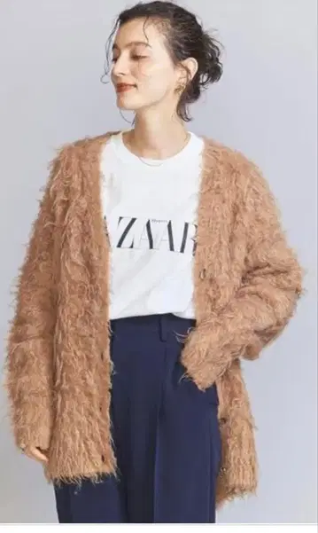 뷰티 앤 유스 샤기 자카드 V넥 가디건