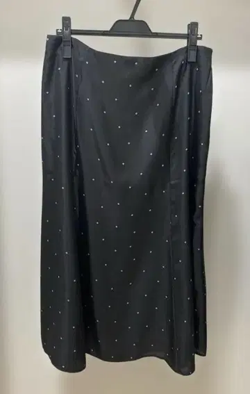 [택 포함 새상품] 언타이틀 UNTITLED 스커트 도트 네이비