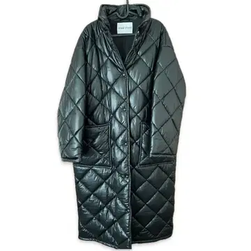 STAND STUDIO 인조 가죽 퀼팅 롱 코트 블랙