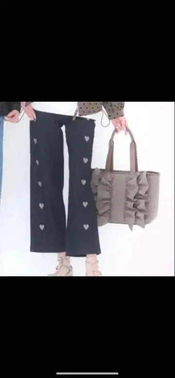 앤드러브 신상 엄청 행복한 하트 자수 스트레이트 데님 3L