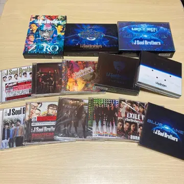 3대 J Soul Brothers DVD, CD 세트