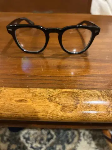 스탠다드 캘리포니아 금자안경