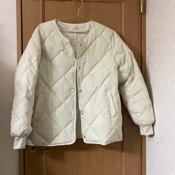 새상품 아이보리 퀼팅 자켓 M