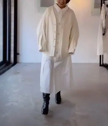 [ 택 포함 새상품 ] RUMCHE 블루종 화이트