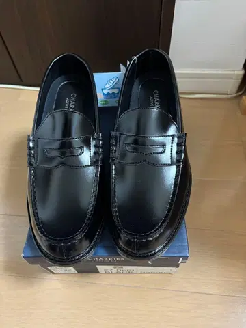 새상품  ACTIVE BIZ 로퍼 블랙 27.0cm