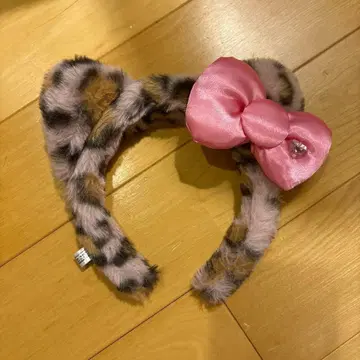 USJ 레오파드 무늬 퍼 머리띠