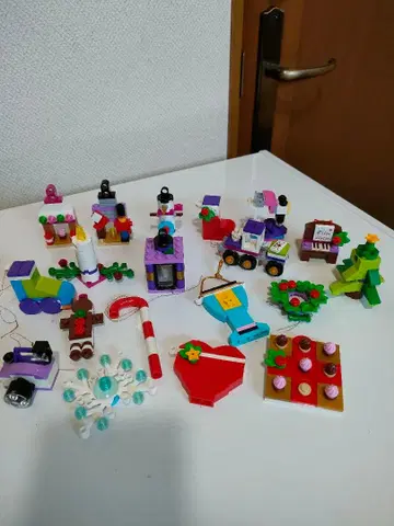 크리스마스 LEGO 오너먼트 레고 프렌즈 어드벤트 달력 2018