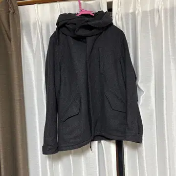 UNITED ARROWS 다크 그레이 모즈 코트