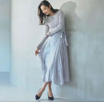 [택 포함 새상품] 미슈마슈 글로시 니트 원피스