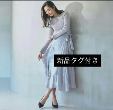 [택 포함 새상품] 미슈마슈 글로시 니트 원피스