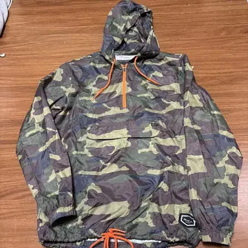 RVCA 카모플라쥬 후드 부착 나일론 자켓